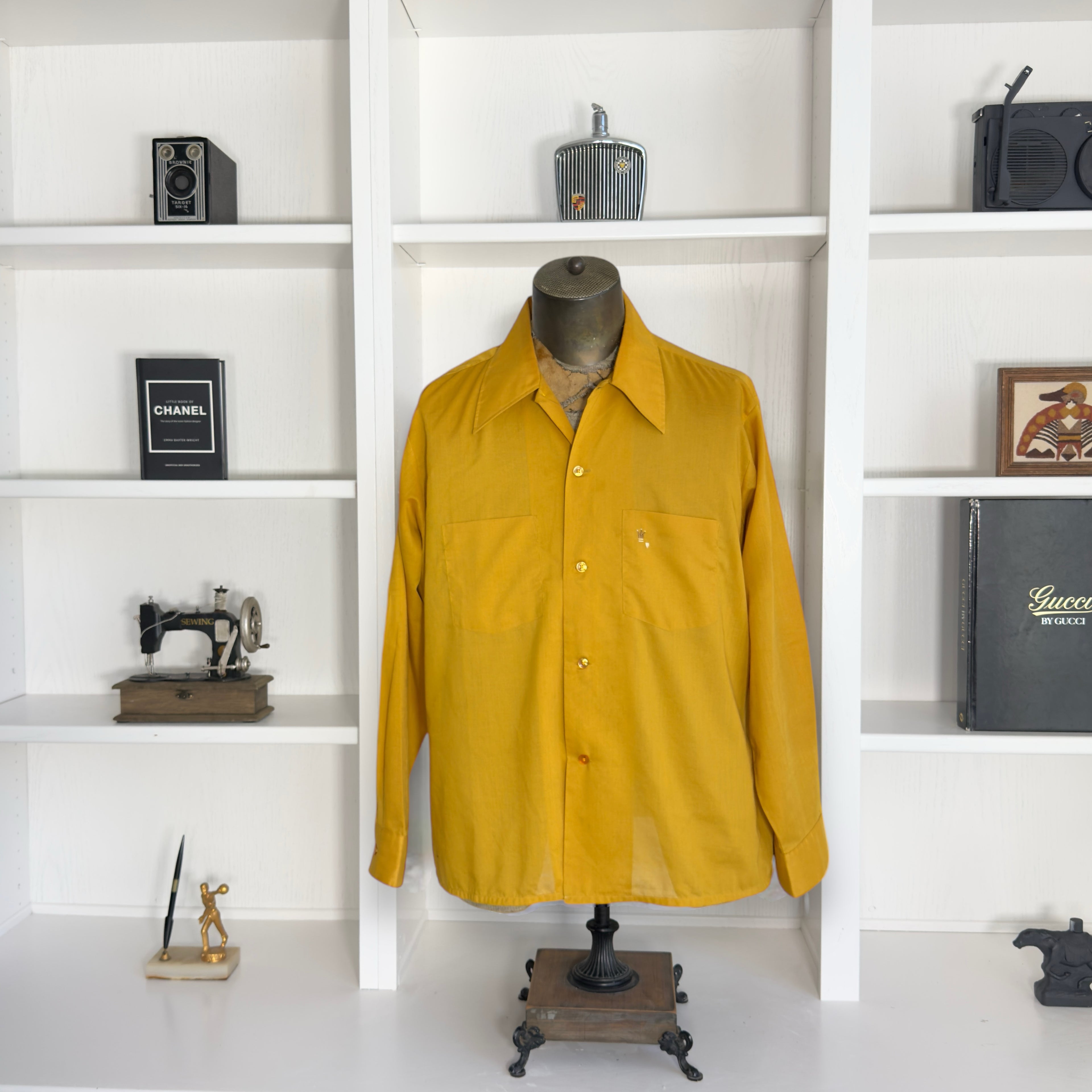 Vintage Arrow Camp Collar Button Up Shirt